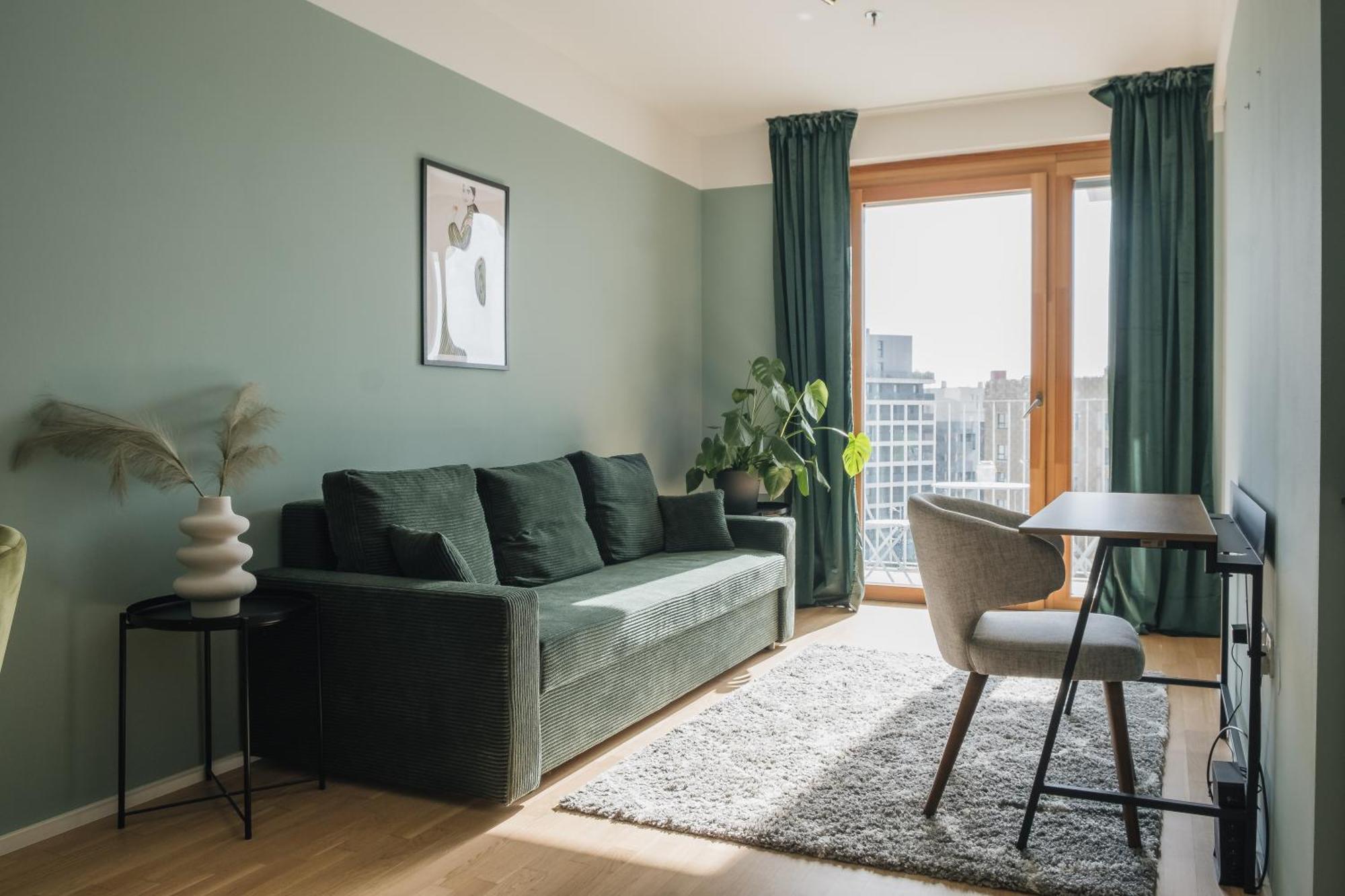 Decorous Cozy City View Suite Вена Экстерьер фото