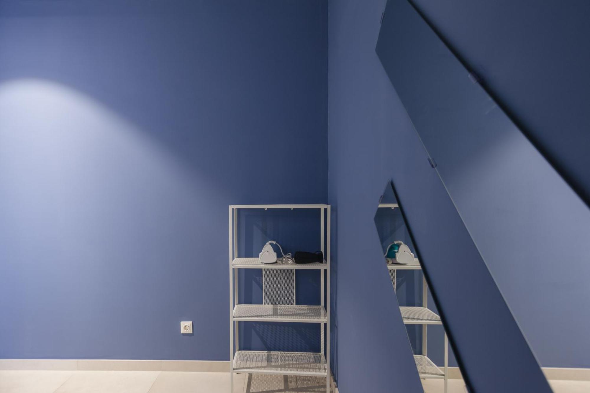Decorous Cozy City View Suite Вена Экстерьер фото