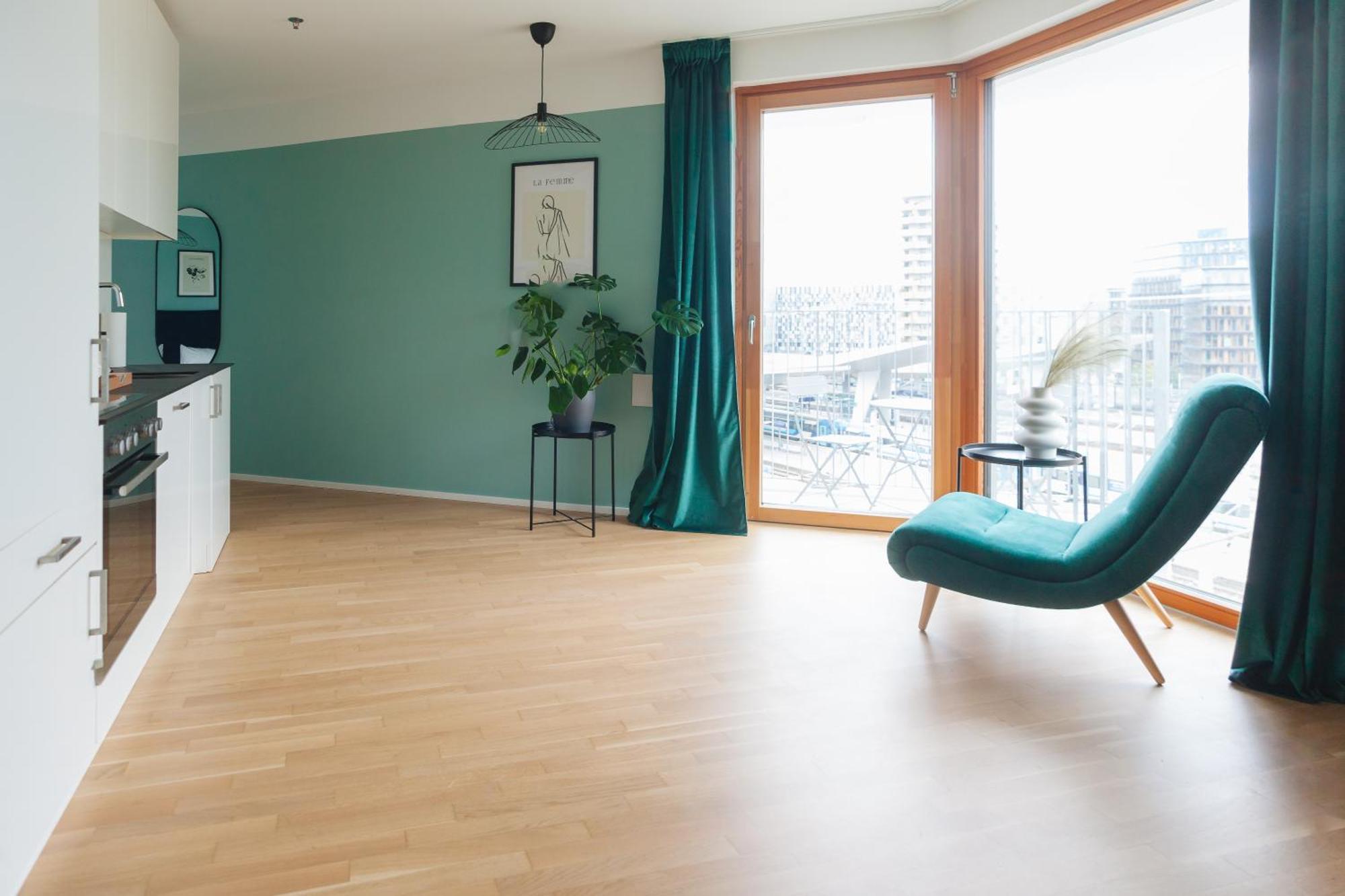 Decorous Cozy City View Suite Вена Экстерьер фото